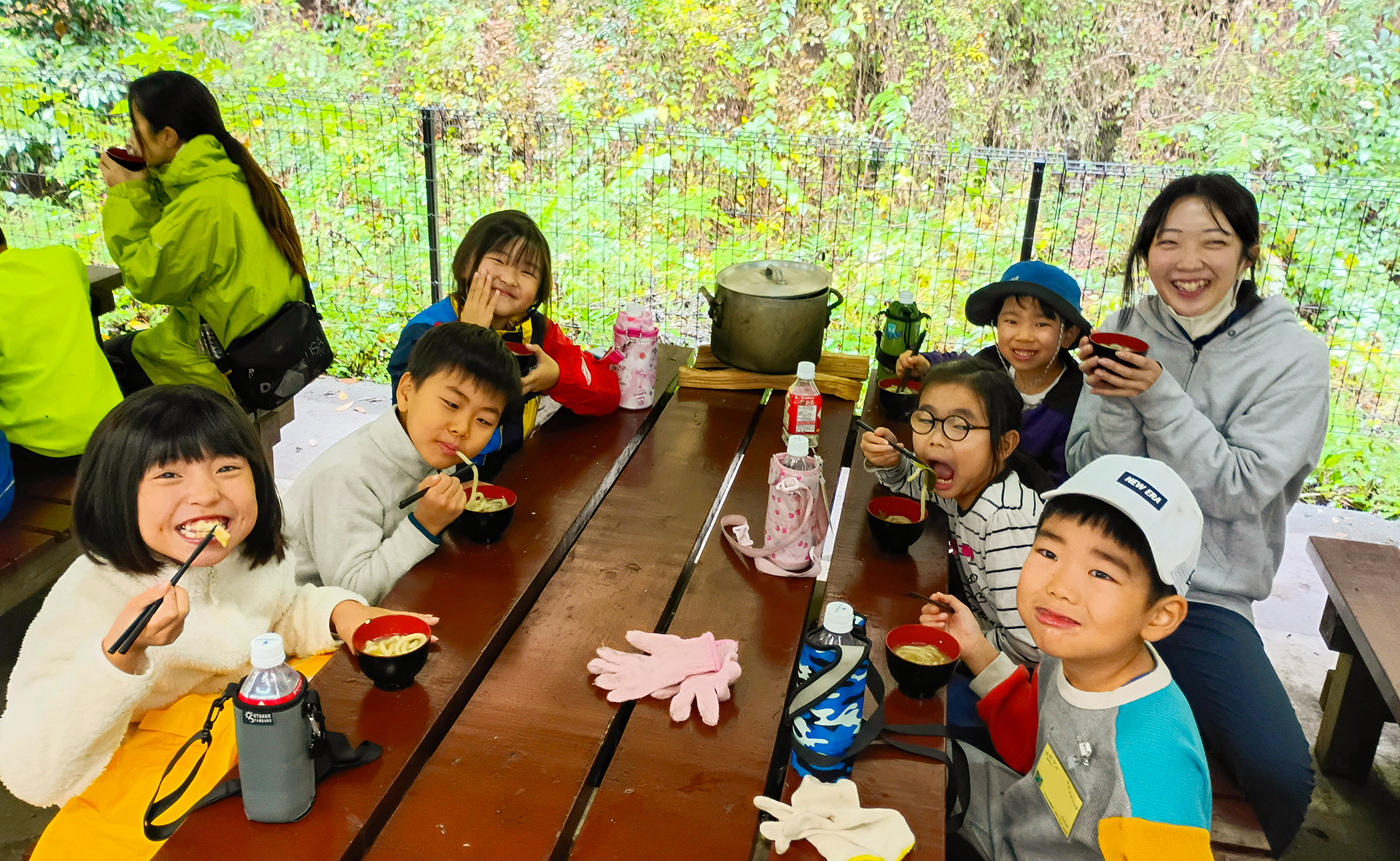 アウトドアクッキングの様子