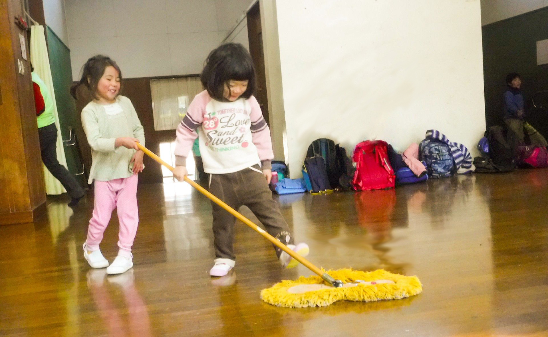お掃除の様子イメージ